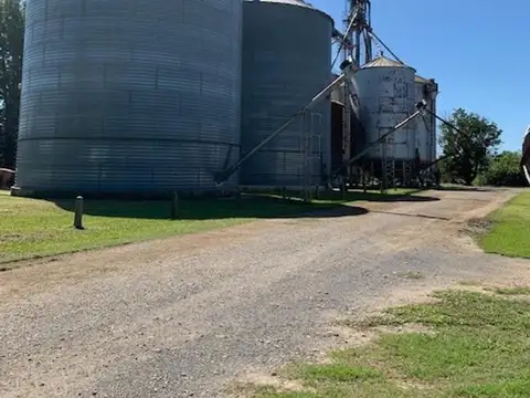 Planta Acopio Silos Campo 7 hec. RP 51 RAMALLO