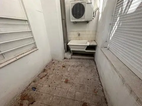 Oficina en Alquiler 40 años