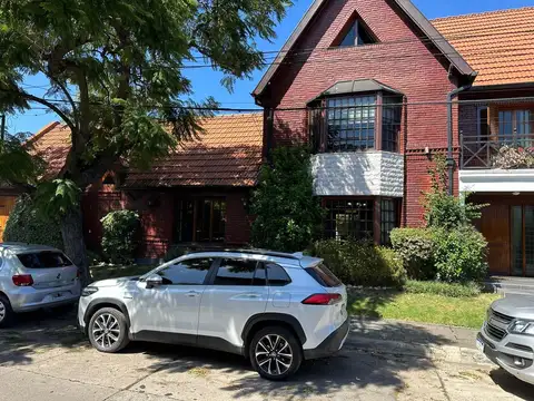 Casa en Venta en Saavedra, USD 975.000
