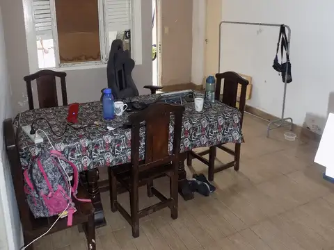 Depto Tipo Casa 3 ambientes con 1 baño