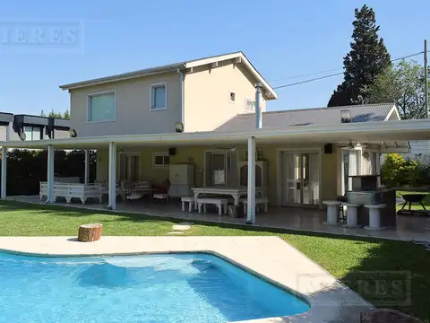 Casa en venta en Olivos Golf Club
