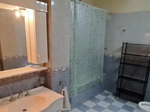 CASA LOTE PROPIO :: 340MT2 :: COCHERA GRAN PATIO :: CONSULTE