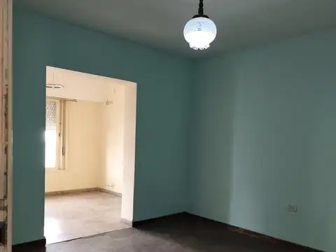 Casa quinta en Tortuguitas centro|600mts lote pileta, ideal vivienda o inversión.Todos los servicios