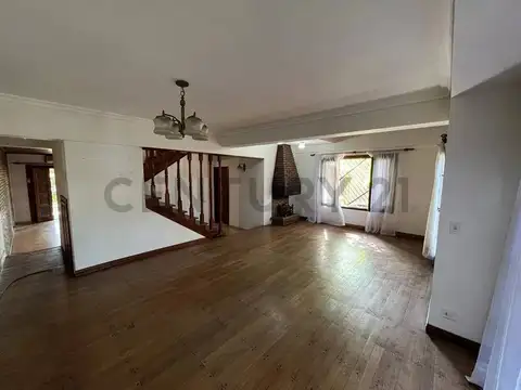 Casa en Venta en Adrogue, USD 255.000