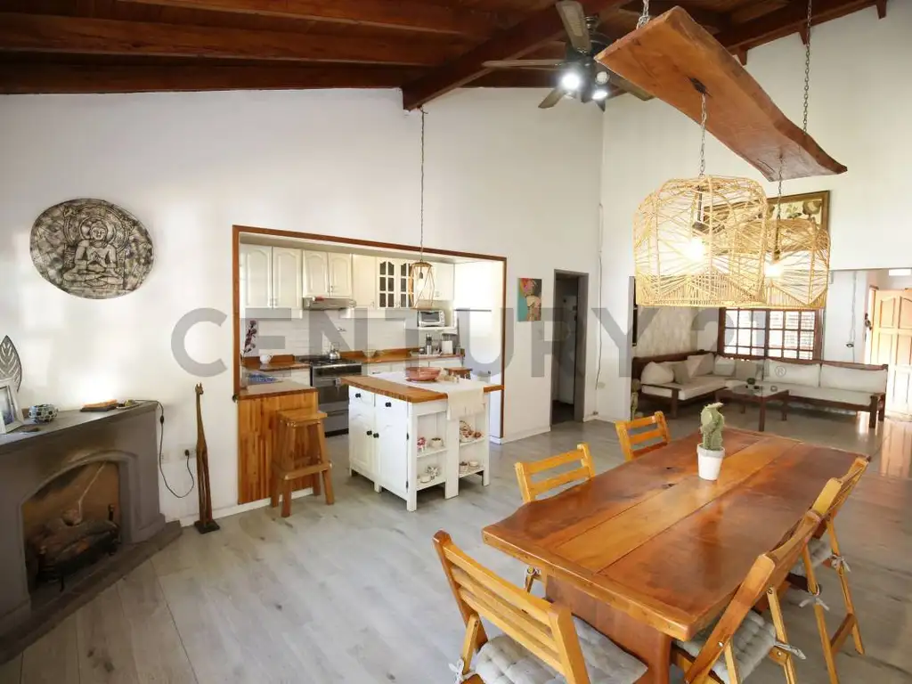 Calle 24 entre 442 y 443 3300, Piso 0