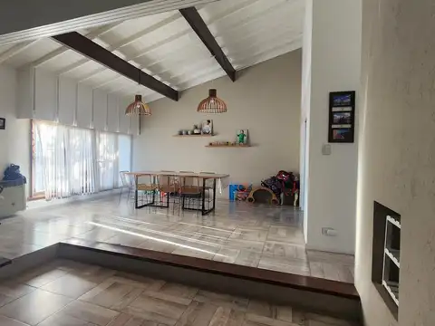 Casa en Venta en Ituzaingó Norte, USD 240.000