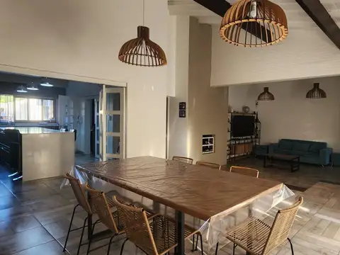 Casa en Venta al Este