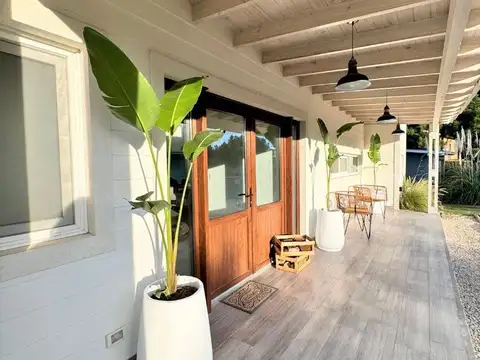 Casa 5 ambientes con 3 baños