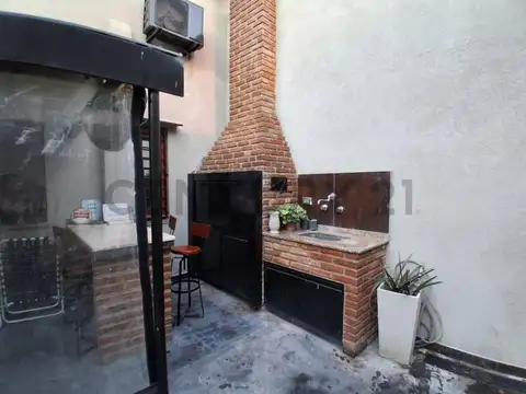 Casa en Alquiler en Villa Ballester, $ 2.000.000
