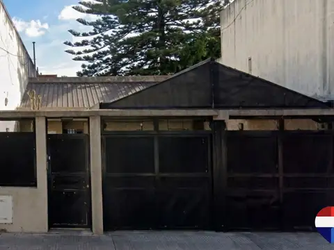 Venta Casa 4 amb. cochera doble Avellaneda