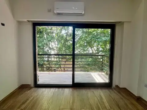 VENTA 3 AMB C/BALCÓN CORRIDO Y COCHERA EN PALERMO HOLLYWOOD