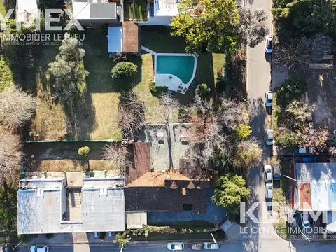 Casa en Venta con 1 cochera