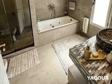 Casa en Venta en Arturo Segui, USD 330.000