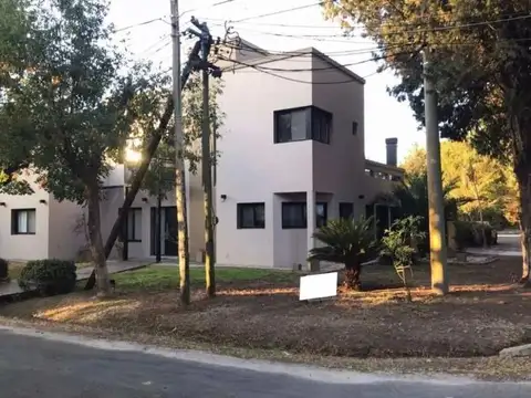 El Pato Country Club