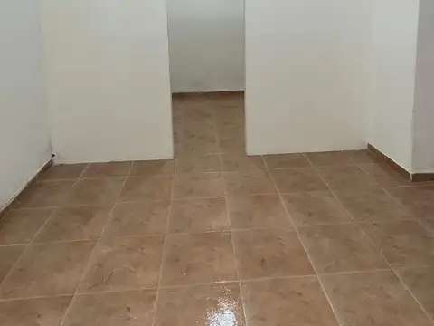 Local en Venta Via Púb.