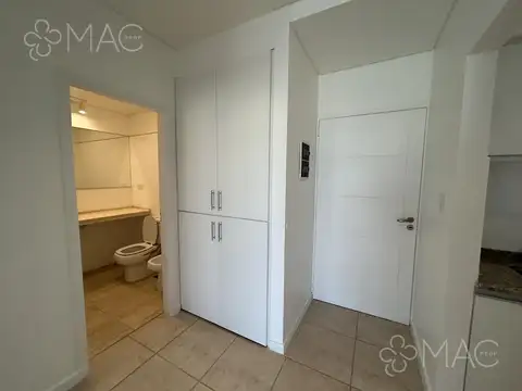 2 ambiente al lago. Coch y baulera subterraneas 101200204