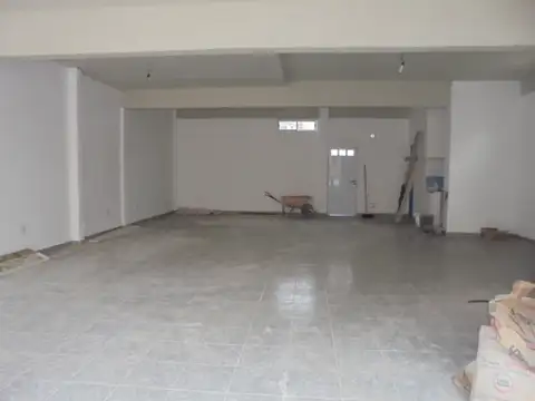 Local en Venta en San Bernardo Del Tuyu, USD 300.000