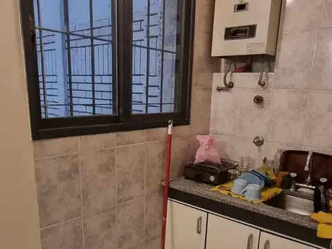 Rioja esquina Republica de Siria al 500