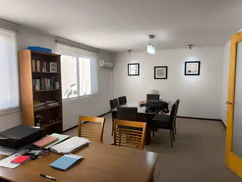 Oficina en Venta en Mendoza, Capital