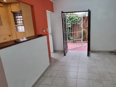 Departamento en Alquiler en Villa Marín, $ 400.000