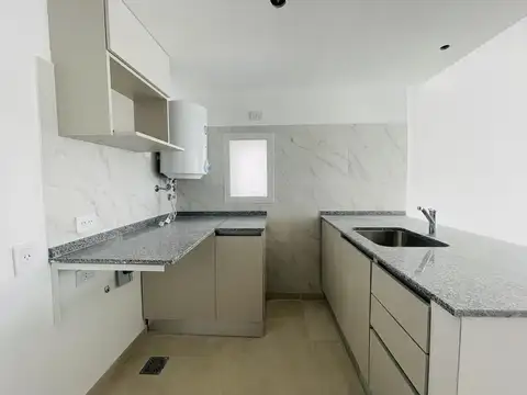 Departamento en venta Monoambiente con patio Lagos 1200 zona parque independencia