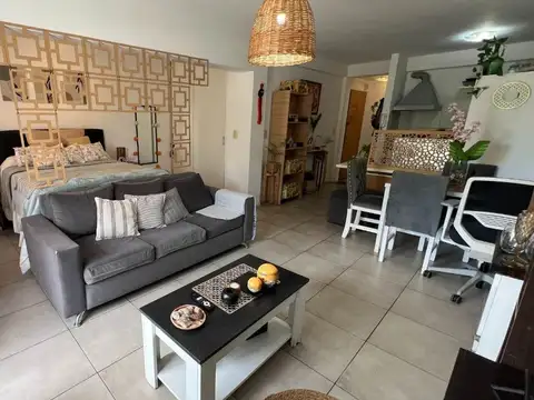 MONOAMB VENTA CASEROS BAJA EXPENSA BALCON Y PILETA