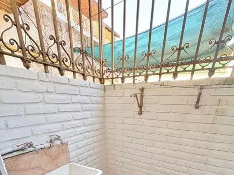 Depto Tipo Casa en Venta de 3 ambientes
