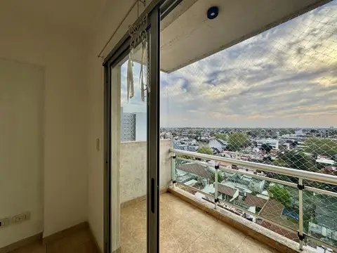 Departamento en Alquiler en Caseros, $ 700.000