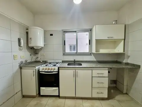 Hornos 2600, Piso 8