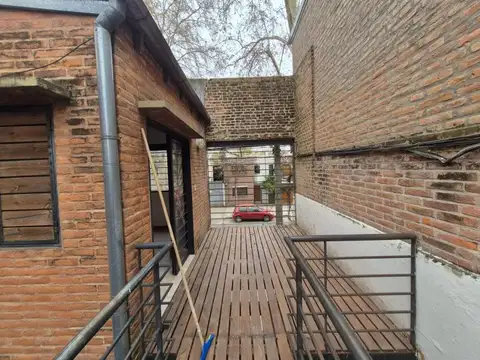 Lavalle 1343 , Piso 1