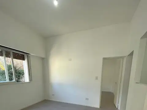 Depto Tipo Casa en Venta de 1 dormitorio