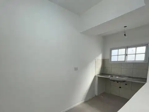 Depto Tipo Casa en Venta de 2 ambientes