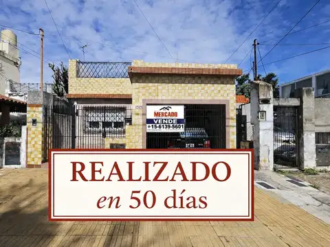 Casa en Villa Ballester 3 amb. con terraza parrilla RESERVADO !