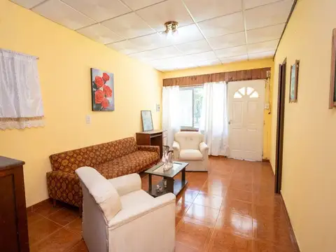 CASA EN VENTA – Jorge Newbery