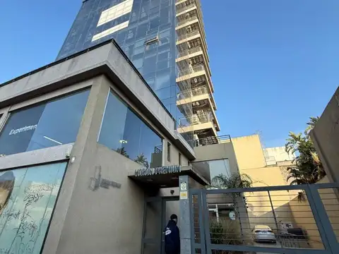 9 de julio 200, Piso 2
