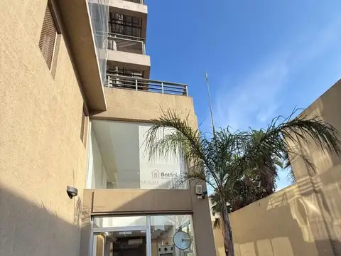 Oficina en Venta con 1 cochera