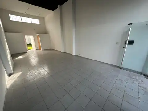 LOCAL COMERCIAL EN ALQUILER
