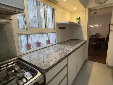 Depto Tipo Casa en Venta 69 años