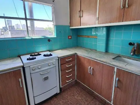 Depto Tipo Casa en Venta en Pompeya, USD 75.000