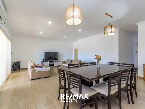 VENTA PROPIEDAD PREMIUN PALOS VERDES 3 DORMITORIOS