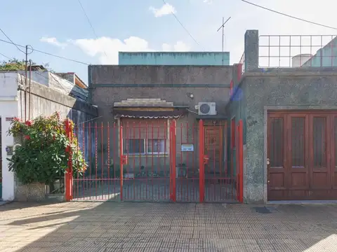 Casa en Venta Lote Propio!