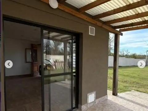 Casa 3 ambientes con 1 baño