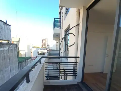 Departamento 3 ambientes con 3 baños