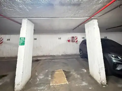 VENTA DE COCHERAS A METROS DE NUEVOCENTRO SHOPPING