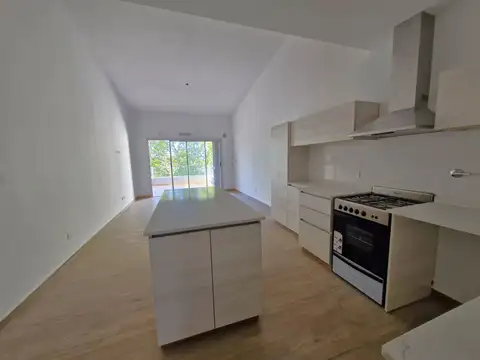 Departamento 3 ambientes con 2 baños