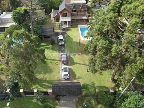 Casa en Alquiler de 3 dormitorios