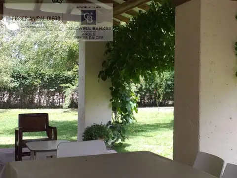 Casa 11 ambientes con 5 baños