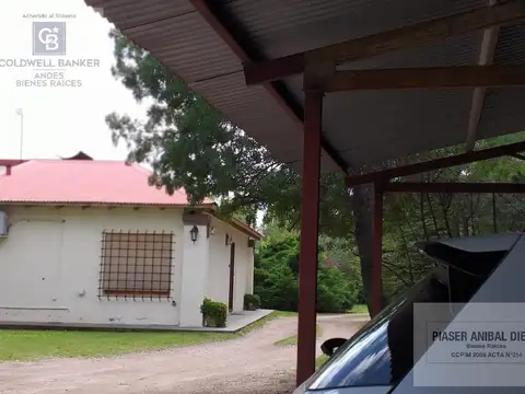 Casa en Venta con 4 cocheras