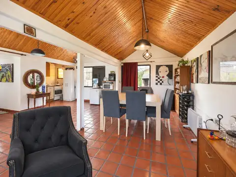 Casa en Venta con 1 cochera