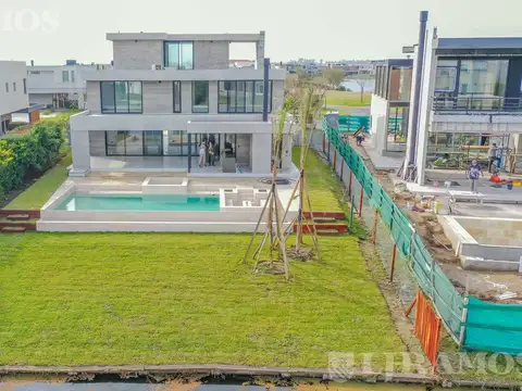 Casa en venta Barrio Muelles Escobar